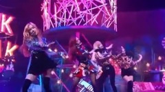 BLACKPINK - 玩火(Play With Fire)