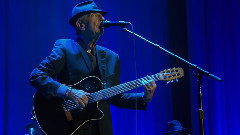 Leonard Cohen - Famous Blue Raincoat