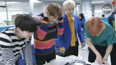 核对人气歌谣访问脚本