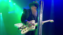 ZZ Top - Sharp Dressed Man 现场版