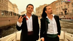 Белое платье