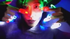 Lia Kim 七彩手指灯 Show