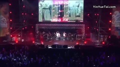 萧敬腾 - 吻我吧(2015垦丁春浪音乐节现场)-萧敬腾