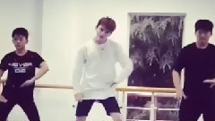 赵品霖练舞视频