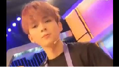 赵品霖直播耍帅