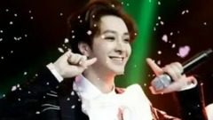 正能量的左其铂