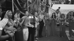 Andrea Berg – Ich werde lächeln wenn du gehst (Offizielles Musikvideo 2016)