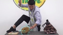 黑暗l料理 报复男友的方式,就让他体验······