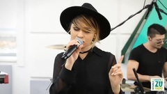 Da Ce Tu Haina Ta (Live la Radio ZU)现场版