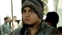 影视原声 - 电影<大英雄小男人>精彩片段1