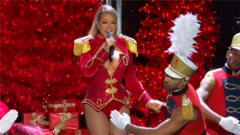 Mariah Carey - All I Want For Christmas Is You