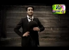 We Speak No Americano (Remix)