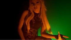 SE HÂȚÂNÁ FEMEIA