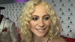 Pixie Lott - Pixie Lott采访中谈到订婚