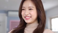 April - 梁睿娜的画报日历