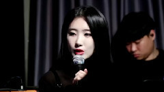 有时也想要疯狂拥抱你(秋天假期)