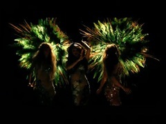 Зажигают огоньки