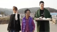 普美儿时流行吃蟋蟀 假想老公吓到