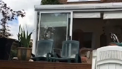 影视原声 - <蜘蛛侠:英雄归来>花絮之汤姆.赫兰德庆祝当选蜘蛛侠.