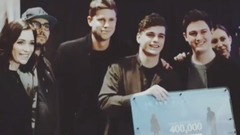 Avicii - Merry Christmas