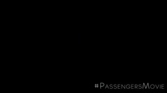 影视原声 - 表姐水中对抗失重状态 被困水球场面壮观