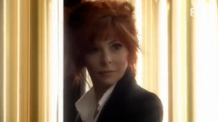 Mylène Farmer - 给我打电话(Appelle mon numéro)