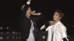 二年级 WAKE UP:OPEN YOUR EYES