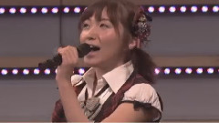 AKB48 - AKB48の13期生,単独コンサートで涙の熱唱