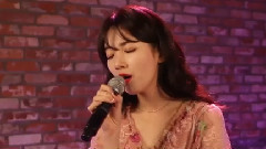 Suzy七年后后正式solo出道 作访Live ONE