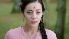 迪丽热巴 - 东华帝君英雄救美