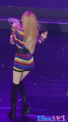 BLACKPINK - BOOMBAYAH