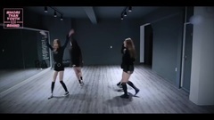 女团2倍速模仿翻跳粉墨团热单