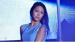 雪炫CUT-海云台CASS演唱会雨中表演-慢镜版-140802