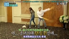 少女时代,秀英(少女时代),徐玄(少女时代),孝渊(少女时代) - 三人表演扫具舞蹈 秀英偷笑