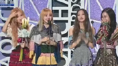 BLACKPINK - 音源部门11月年度歌手 - 第六届GAON Chart颁奖礼现场版17/02/22