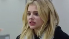 Разум в огне трейлер. Хлоя Морец