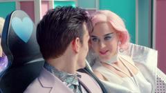 Katy Perry - Chained To The Rhythm 中英字幕(翰腾字幕)