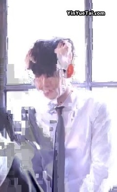 时尚杂志<SINGLES>3月号画报拍摄现场花絮