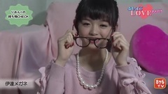 AKB48 - Love Berry 随身物品大检查 小栗有以