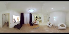 假日了,躺沙发上看见骚叔怎么办?