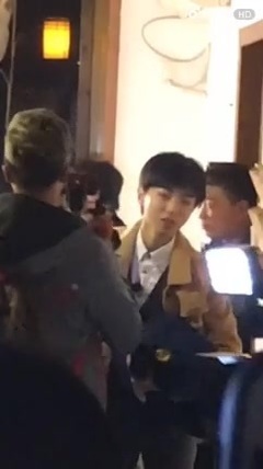 王俊凯 - 去爷爷奶奶家吃饭