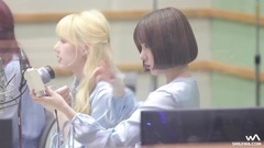 GFriend,艺琳(GFriend) - Kiss The Radio