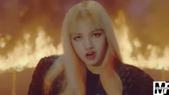 BLACKPINK,防弹少年团 - Playing With Fire X Blood Sweat & Tears