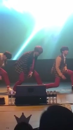 Astro(韩国) - Cats Eye