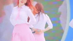 OH MY GIRL - One Step Two Steps