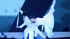 X玖少年团,夏之光 - 大鱼