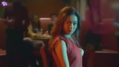 赵丽颖表演性感热舞 单手劈凳惊呆全场