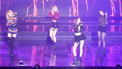 BLACKPINK - PLAYING WITH FIRE