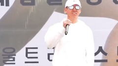 Jinusean - Tell Me One More Time