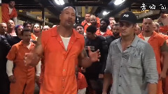 Dwayne Johnson - 《速度与激情8》监狱小花絮